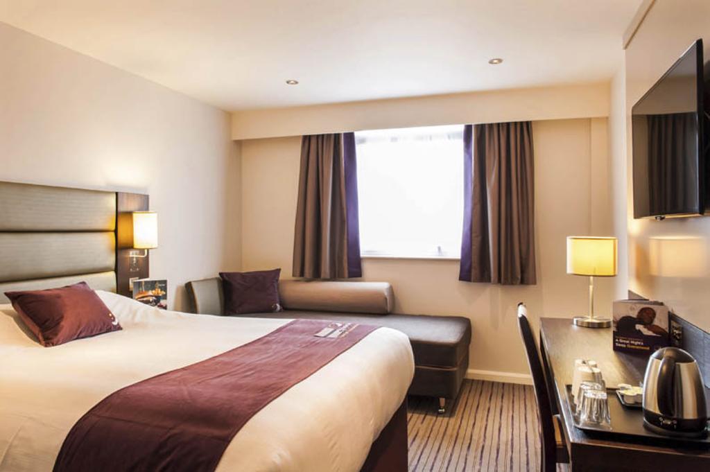 Premier Inn Manchester - 普雷斯特威奇 外观 照片