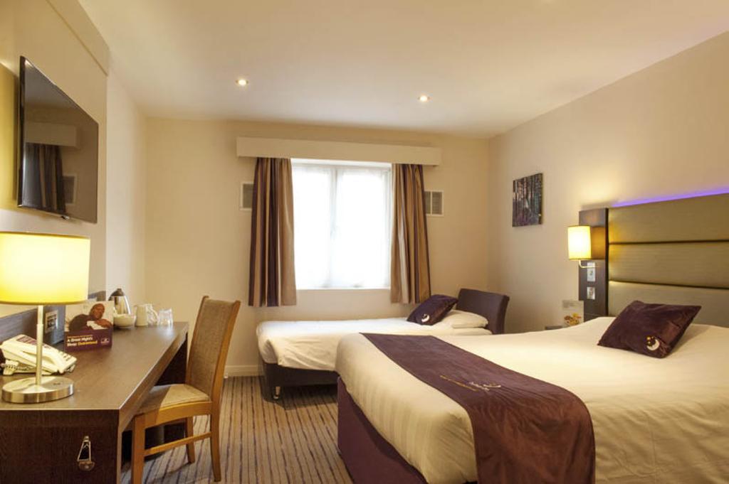 Premier Inn Manchester - 普雷斯特威奇 外观 照片