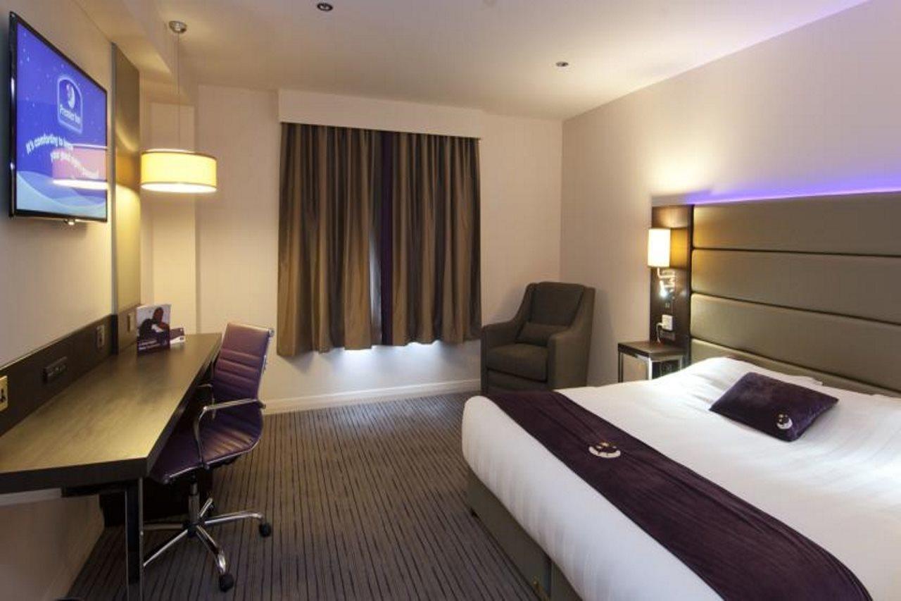Premier Inn Manchester - 普雷斯特威奇 外观 照片