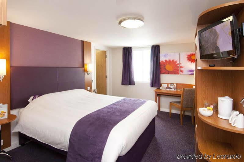 Premier Inn Manchester - 普雷斯特威奇 外观 照片