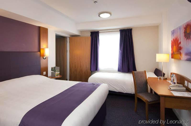 Premier Inn Manchester - 普雷斯特威奇 外观 照片