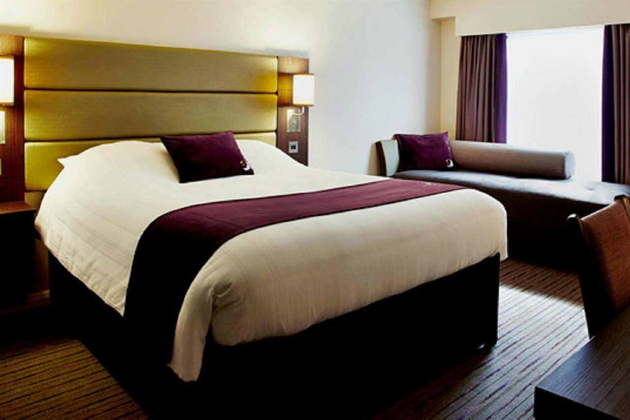 Premier Inn Manchester - 普雷斯特威奇 外观 照片