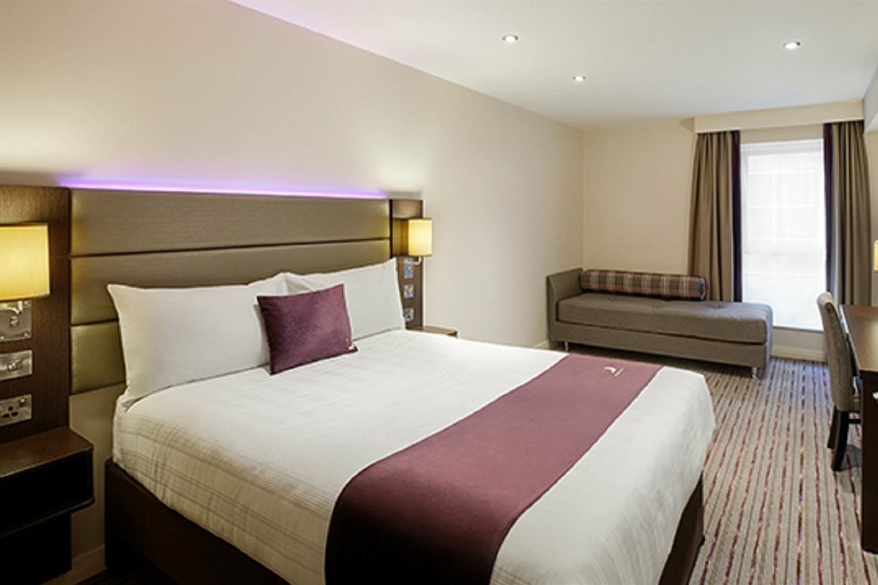 Premier Inn Manchester - 普雷斯特威奇 外观 照片
